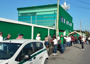 Inician las votaciones para elegir al nuevo titular del Sindicato de Taxistas Andrés Quintana Roo