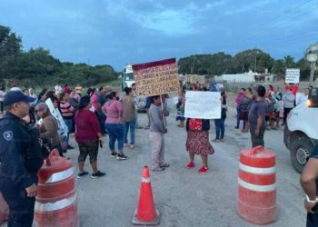 Habitantes de Othón P. Blanco reclaman daños en sus viviendas tras explosión por obras del Tren Maya