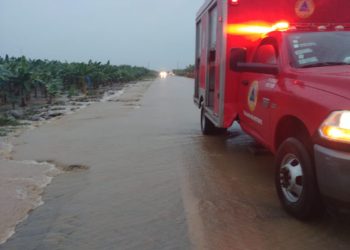 IPCET alertó que podría cerrar el paso por vados que se crearon sobre la carretera Villahermosa Teapa