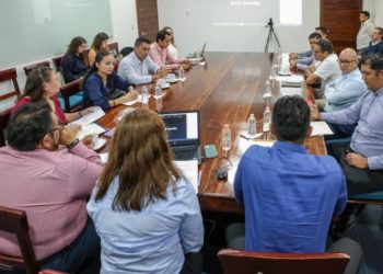 Instituciones financieras participan en licitación para refinanciamiento de la deuda pública