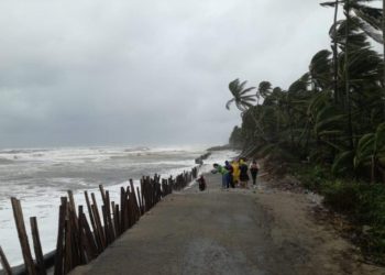 Por frente frío 9, pobladores de El Alacrán, Tabasco se quedan incomunicados y piden ayuda