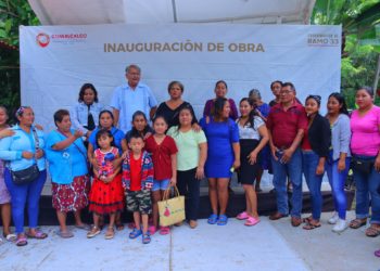 Gobierno de Comalcalco cumple el sueño de una vivienda digna a 15 familias de la Ra. Miguel Hidalgo 2da. Sec. gracias al programa calli-co