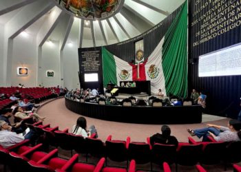 Inscribirán en muro de honor el nombre de María Cristina Sangri Aguilar