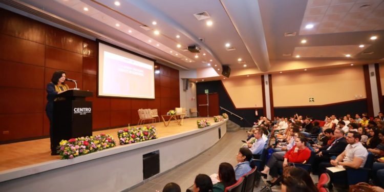 Coadyuva Centro en atención de infantes y adolescentes migrantes no acompañados