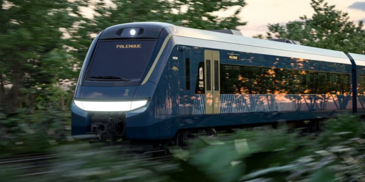 El presidente López Obrador visito Chiapas para supervisar los avances en el Tramo Uno del Tren Maya