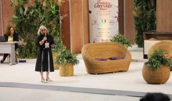El chocolatero artesanal concientiza al mundo de que su producto es un gran alimento: Flores Magaña