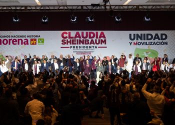 Carlos Merino y Javier May asisten a registro de Claudia Sheinbaum