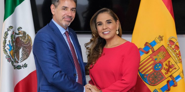 Se reúnen Mara Lezama y el embajador de España Juan Duarte para impulsar crecimiento de Quintana Roo