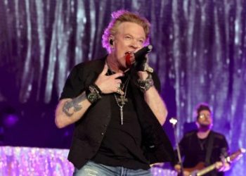 Axl Rose, cantante de Guns’ and Roses recibe demanda por agresión sexual