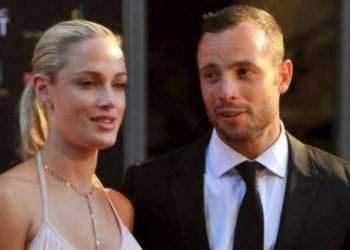 Oscar Pistorius recibe libertad condicional tras haber asesinado a su novia en el  2014