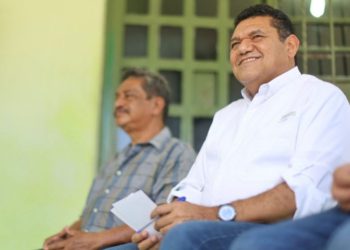 Aclara IEPCT que Javier May no ha incurrido en actos anticipados de campaña