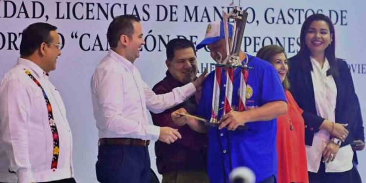 Refrenda Gobierno de Carlos Merino compromiso con su base trabajadora