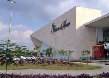 Reportan deceso de menor en Palacio de Hierro de Villahermosa