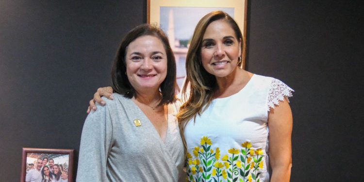 Trabajan Mara Lezama y Juanita Alonso por el turismo y la obra pública en Cozumel