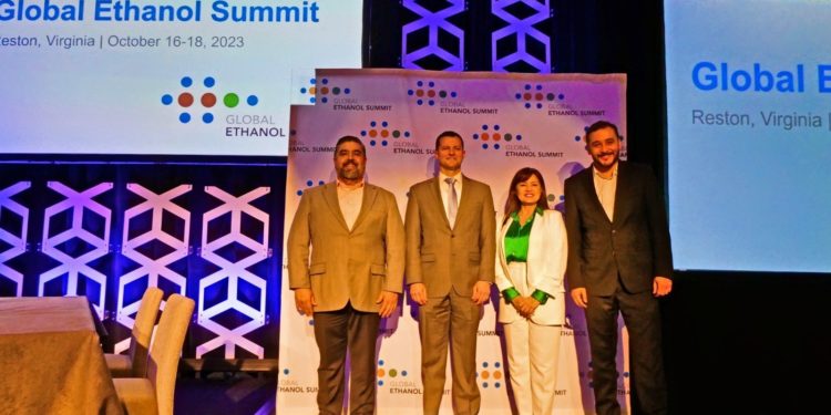 Firma SEMA Memorando de Entendimiento con el Consejo de Granos de los EE.UU.