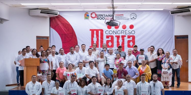 Amplia participación en el 4to Congreso Maya en Felipe Carrillo Puerto