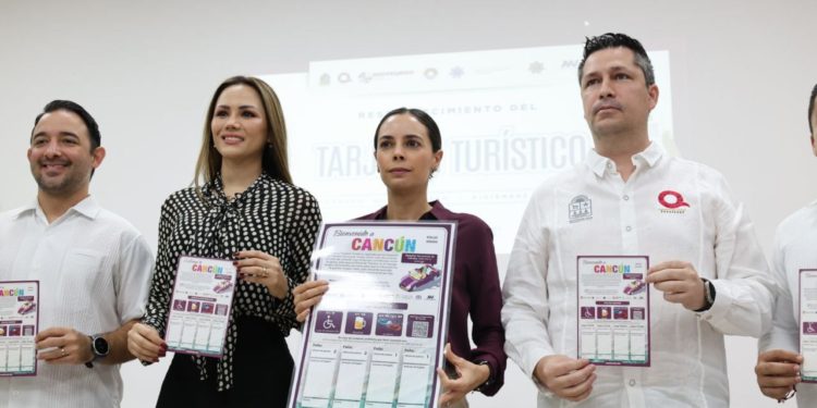 Restablece Ana Paty Peralta tarjetón Turístico en Cancún