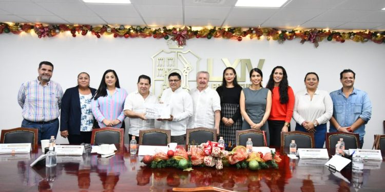 Recibe LXIV Legislatura Informe de Actividades de la CEDH
