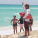 Refuerzan vigilancia a bañistas en playas cancunenses