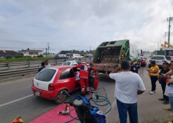Automovilista pierde la vida tras chocar con camión recolector en la carretera Cárdenas- Villahermosa