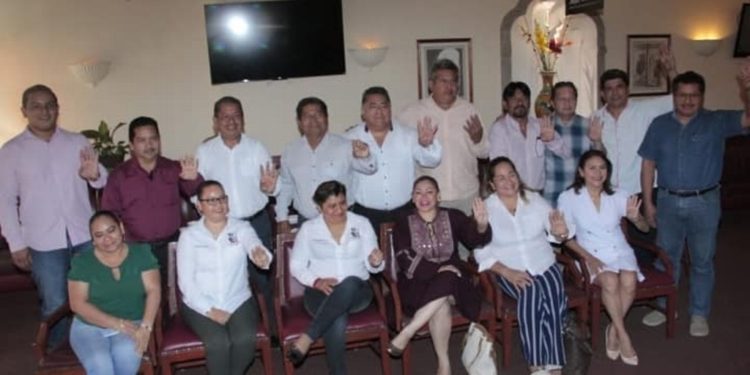 Aspirantes de Morena exigen claridad en la metodología para la selección de candidatos