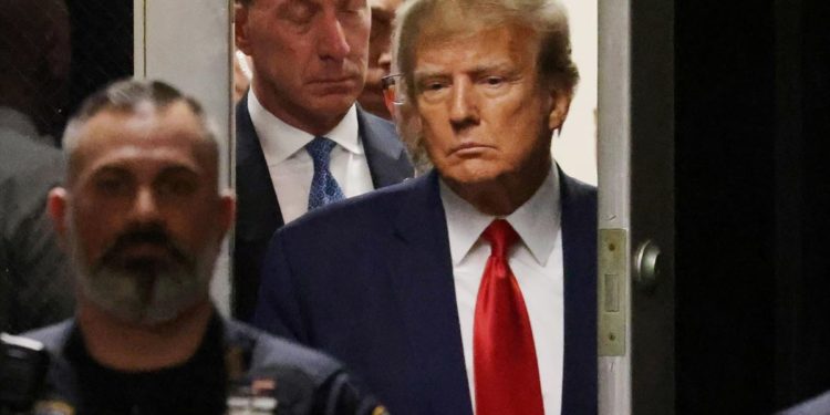 Presentan Republicanos recurso ante Tribunal Supremo en contra de la descalificación electoral de Trump en Colorado