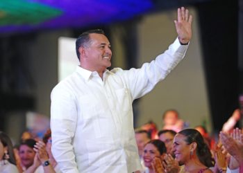 Lidera encuestas Renán Barrera para Gobernatura