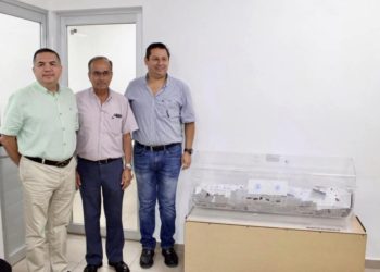 Dan fe del cierre y sellado de la tómbola que contiene los boletos del “primer gran sorteo predial 2023” de Macuspana