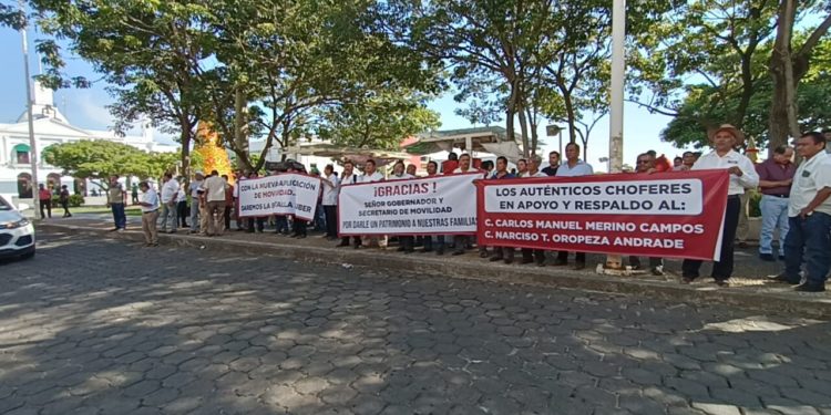 Taxistas de Villahermosa y Uber en disputa por concesiones