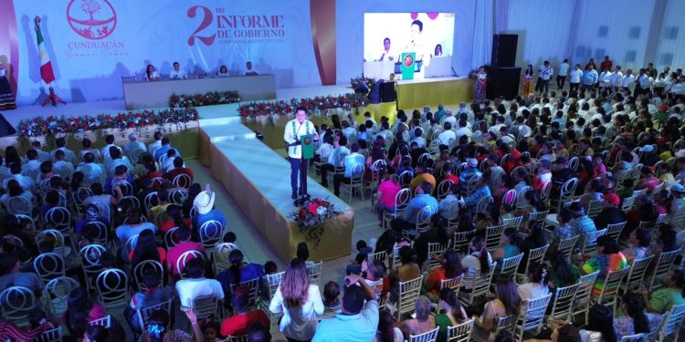 Rinde Jesús Abraham Cano González su Segundo Informe de Gobierno en Cunduacán
