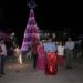 Familias jalapanecas disfrutan del encendido del Árbol Navideño