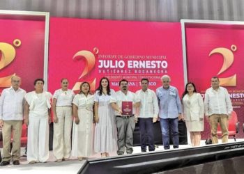 Julio Gutiérrez rinde Segundo Informe de Resultados al pueblo de Macuspana