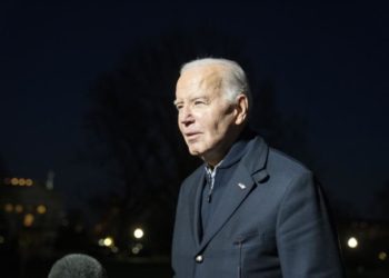 Biden enviará delegación a México para tratar migración
