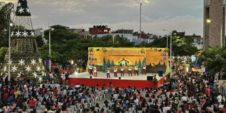 2,000 niños y niñas de Paraíso se divirtieron en la gran posada 2023