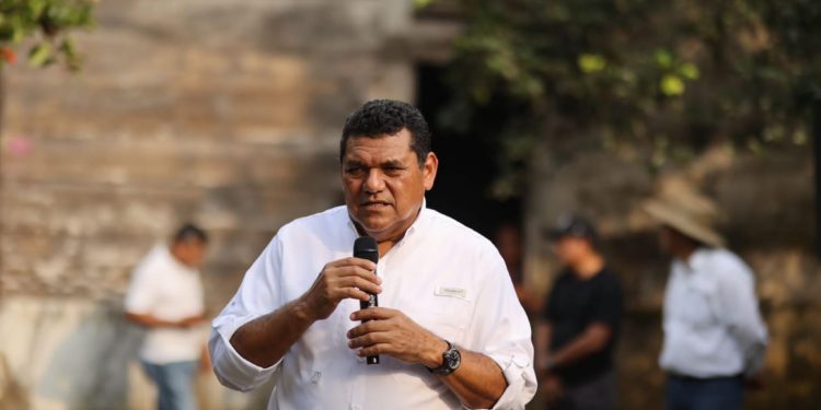 «Estamos dejando atrás una etapa oscura que dañó al país” Javier May