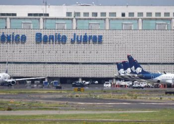 Se disparan precios de boletos de avión en la CDMX