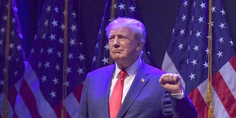 Rechaza la Corte Suprema de Michigan eliminar a Trump de la boleta electoral