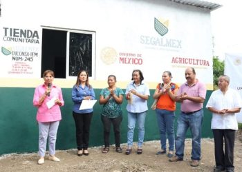 Inaugura IEM tienda DICONSA en Nacajuca