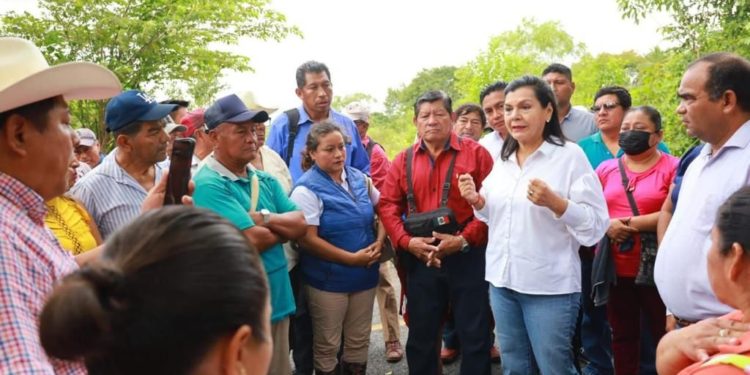 Supervisa el Gobierno de Centro desazolve del río Jolochero en Tamulté de las Sabanas