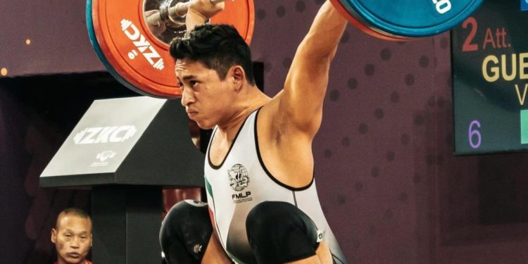 El quintanarroense Víctor Güemez mejora su marca y sigue aspirando a París 2024