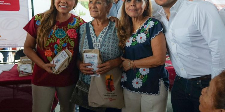 Acercan Caravanas del Bienestar servicios gratuitos a más de 27 mil quintanarroenses: Pablo Bustamante