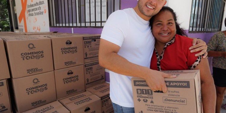 Fortalece ‘Comemos Tod@s’ el gasto familiar y la seguridad alimentaria de las familias quintanarroenses: Pablo Bustamante