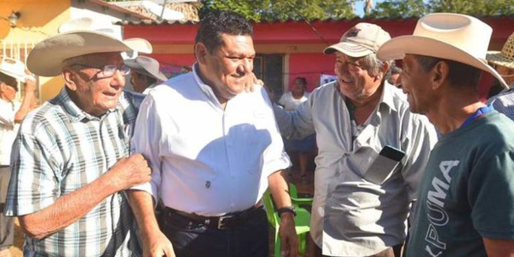 La transformación es honestidad: Javier May