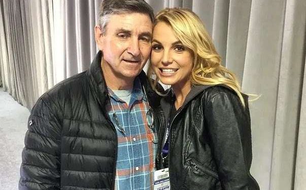 Padre de Britney Spears pierde su pierna tras una grave infección
