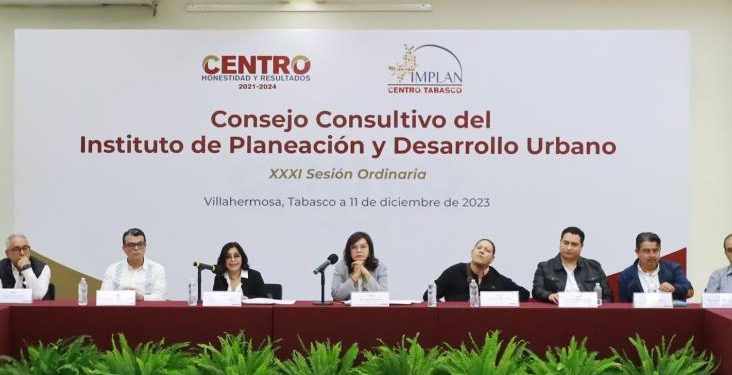 Consejo Consultivo del IMPLAN atestigua informe y toman protesta a nuevos integrantes