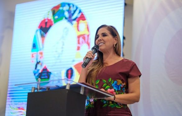 Inaugura Mara Lezama Cumbre Quintanarroense de las Juventudes sobre Políticas Públicas y Cooperación Institucional