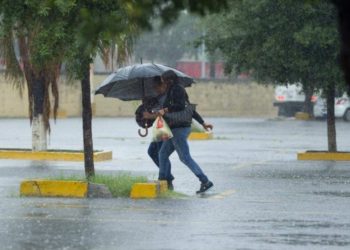 Pronostican lluvias fuertes en la entidad, por extensión del Frente Frío 13