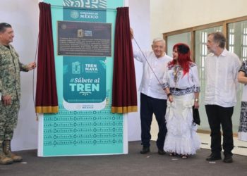 Andrés Manuel López Obrador inaugura la primera estación del Tren Maya