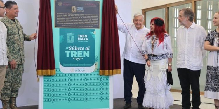 Andrés Manuel López Obrador inaugura la primera estación del Tren Maya