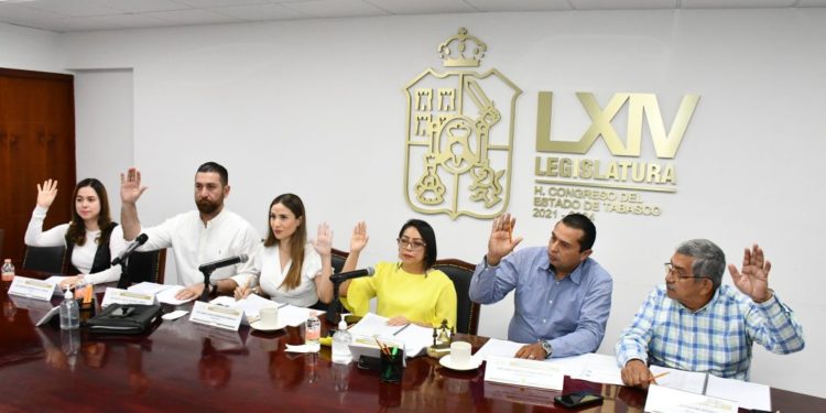 Continúan trabajos legislativos de la Comisión Permanente